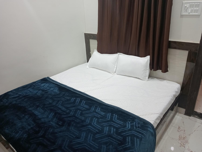 Others 3, Tulsiraj Guest House, Ujjain