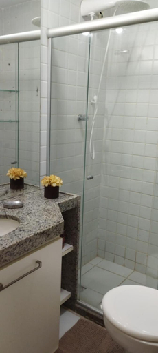 Bathroom 4, FLATS MONTE CASTELO GRAVATA CONDOMINIO MELHOR LOCALIZACAo, Sairé