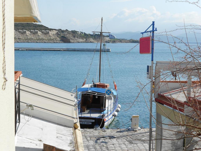 Others 4, Acropol, North Aegean