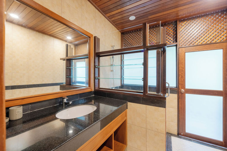 Bathroom 5, Baan Bua Estate by Tropiclook, Phuket Island