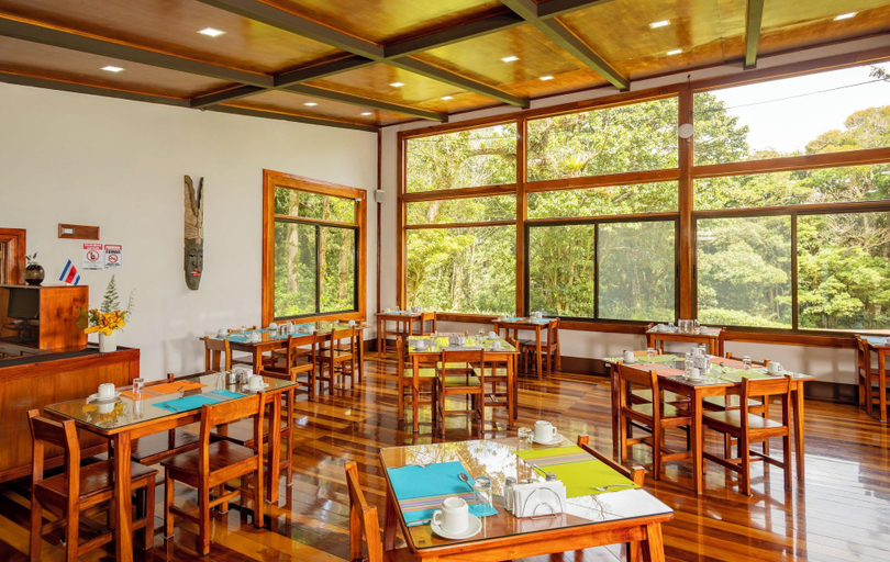 Food & Drinks 5, Trapp Family Lodge, Puntarenas