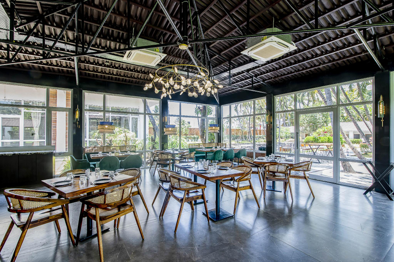 Food & Drinks 3, Silver Oak By Bay Hotels , Raigarh