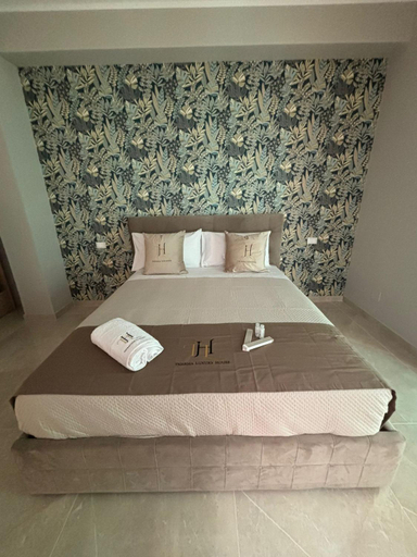 Others 5, Therma Luxury house, Campobasso