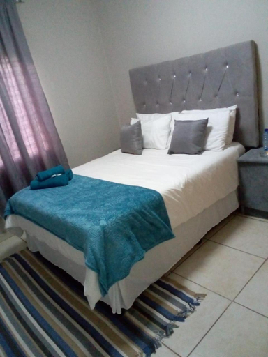Others 4, Gentle Stream, Sekhukhune