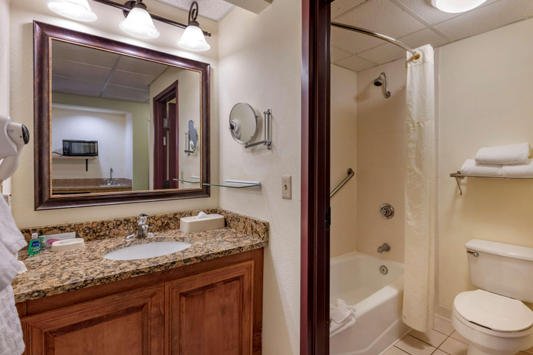 Bathroom 4, Best Western Gateway Grand, Alachua