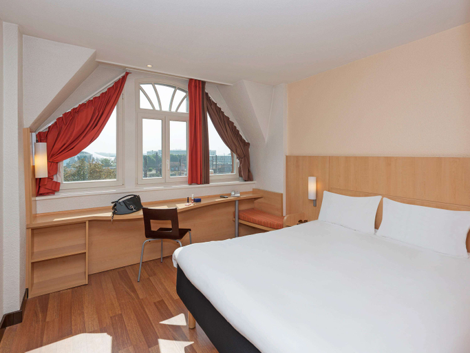 Bedroom 2, ibis Metz Centre Gare, Moselle