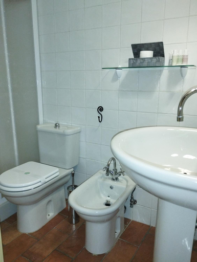 Bathroom 5, Luna & Stelle, Massa Carrara