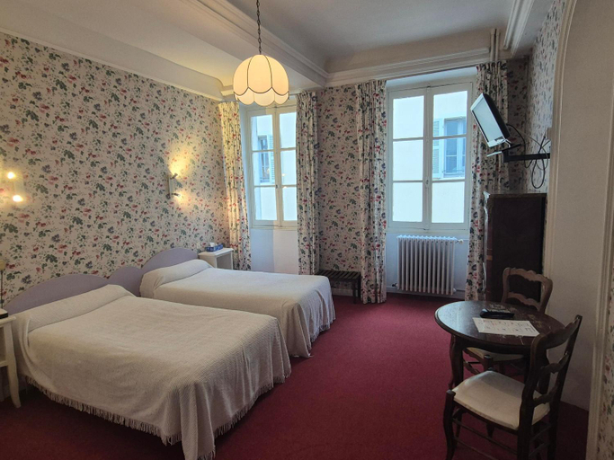 Bedroom 2, Hotel Saint Jean, Saône-et-Loire