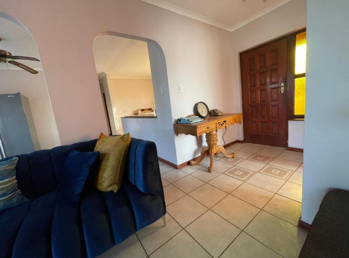 Others 2, Aloisia's Guest House, eThekwini