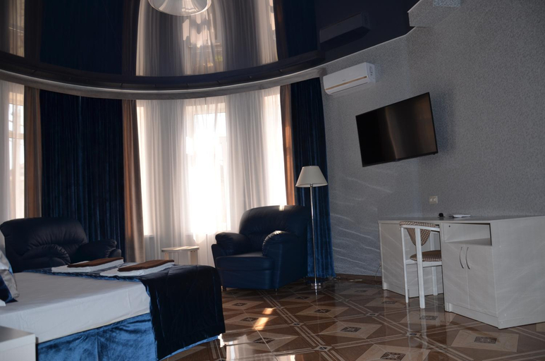 Others 3, Hotel Venetsia, Novorossiysk gorsovet