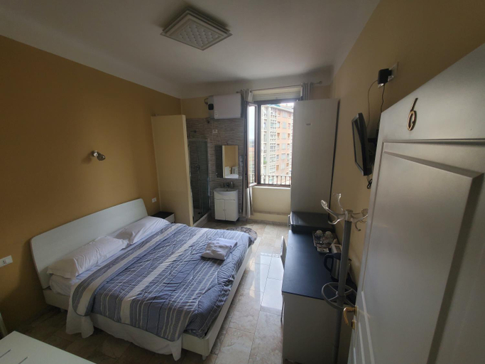 Bedroom 3, Hotel Emmy, Milano