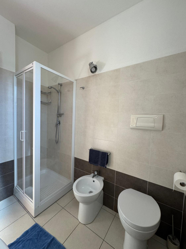 Bathroom 2, Sa Mamma e Sole B&B, Nuoro