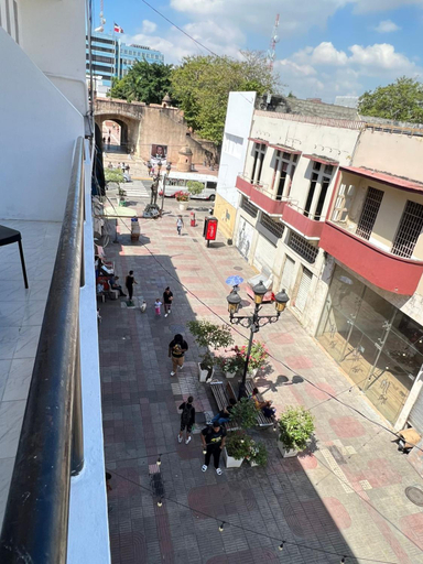 Others 5, YOUR SPACE COLONIAL, Distrito Nacional