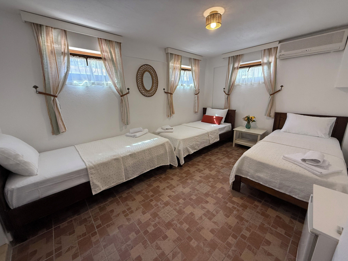 Room 4, Adahan Otel Bozcaada, Bozcaada