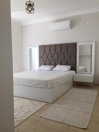 4, Akbuk palace, Milas