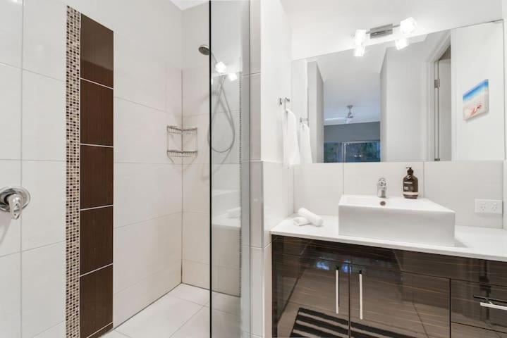 Bathroom 3, TWELVE @ 12 Private central Maroochydore, Maroochy - Maroochydore