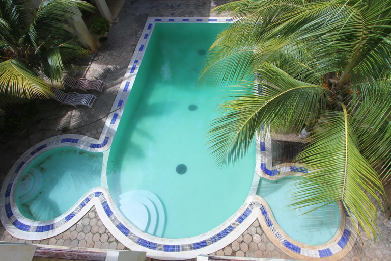 Others 4, Jannataan Hotel, Lamu West