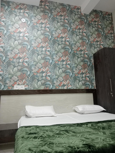 Others 2, Tulsiraj Guest House, Ujjain