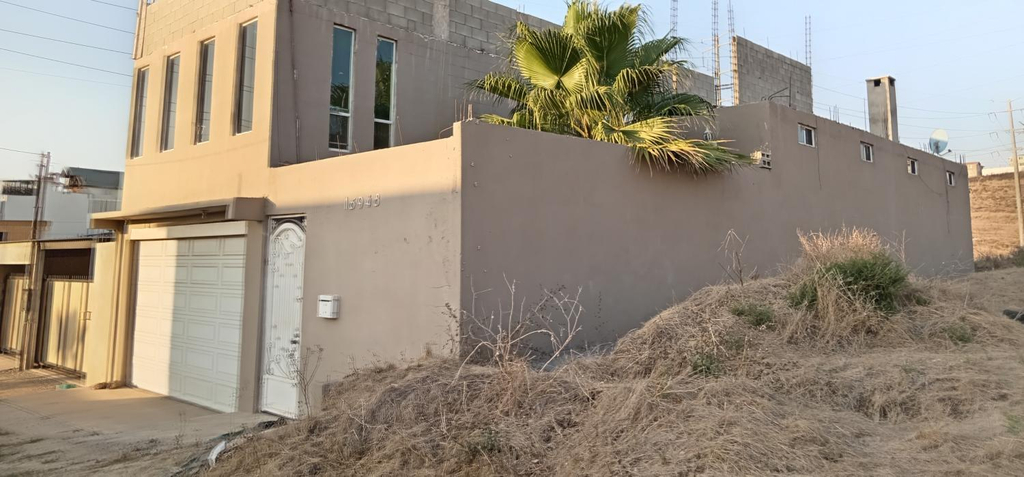Others 2, ROSARITO-LUX Ranch, Tijuana