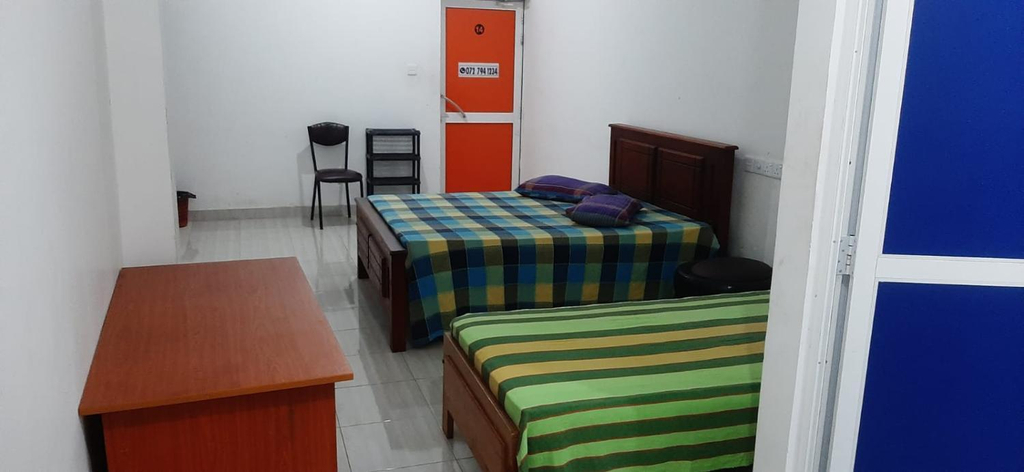 Others 3, Hotel Mount, Kurunegala