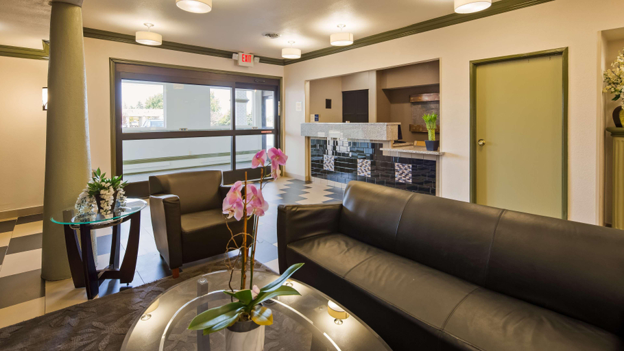 Public Area 3, Baymont by Wyndham Marion, OH, Marion