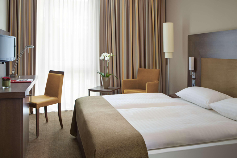 Bedroom 3, IntercityHotel Darmstadt, Darmstadt