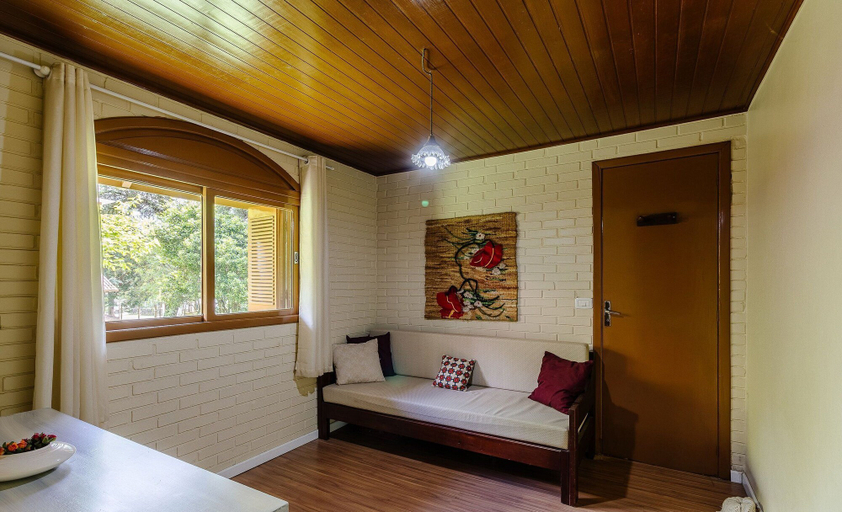 Living area 5, House With Barbecue in Gramado Rje0980, Gramado