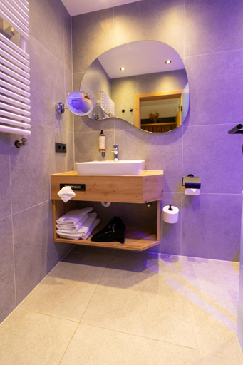 Bathroom 2, Das Metzgerbräu, Pfaffenhofen an der Ilm