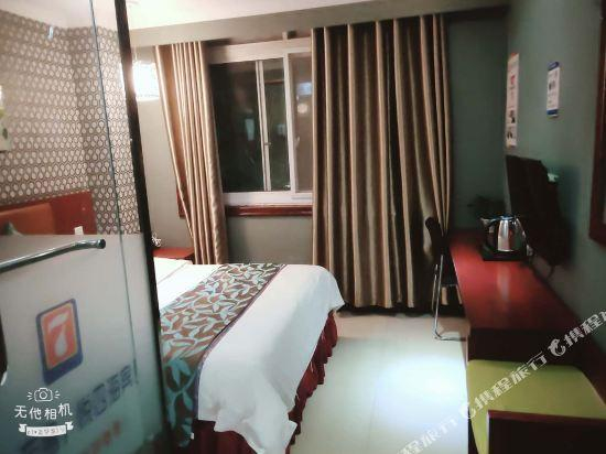 Others 5, seven days cinema Hotel, Zhengzhou