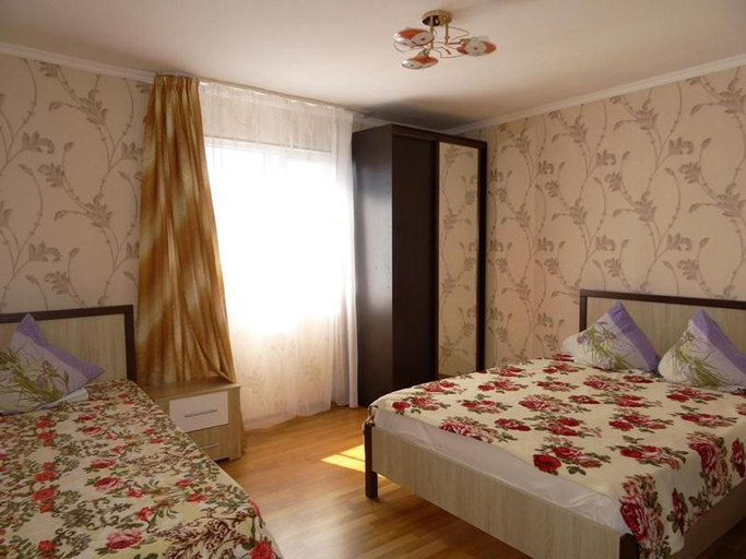 Others 5, Yakor, Sochi gorsovet