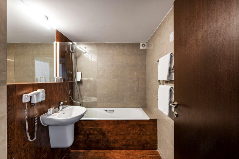 Bedroom 3, Amberton Hotel Klaipeda, Klaipėdos