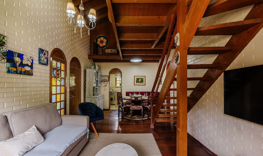 Living area 3, House With Barbecue in Gramado Rje0980, Gramado