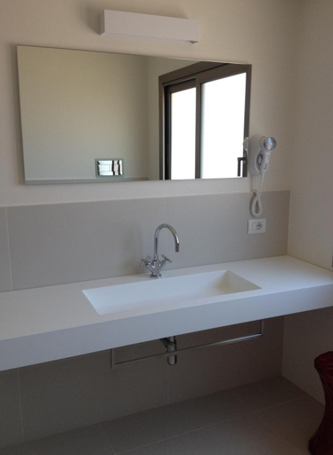 Bathroom 4, Portopalosuite, Syracuse