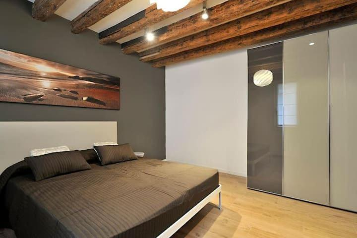 Others 5, Apartamento de ensueno, Baleares
