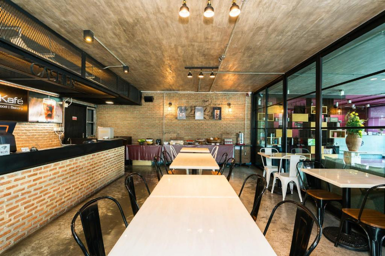 Food & Drinks 5, De Botan Hotel & Residence, Prawet
