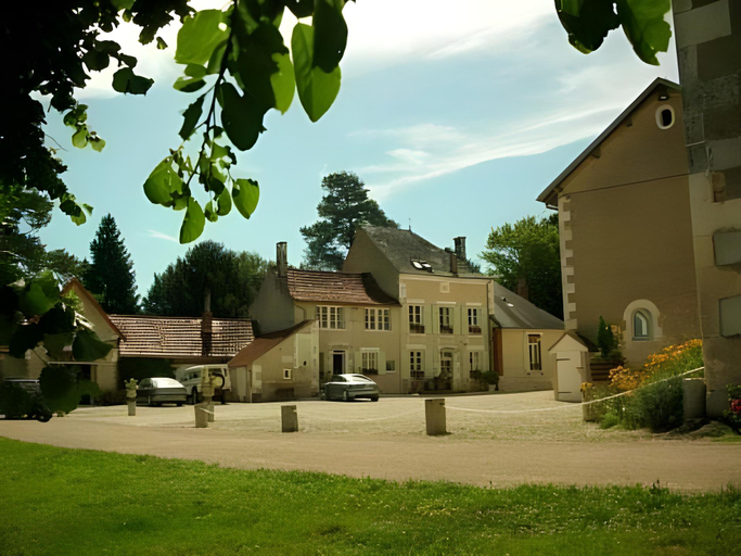 Others 4, Domaine du Bouloy, Yonne