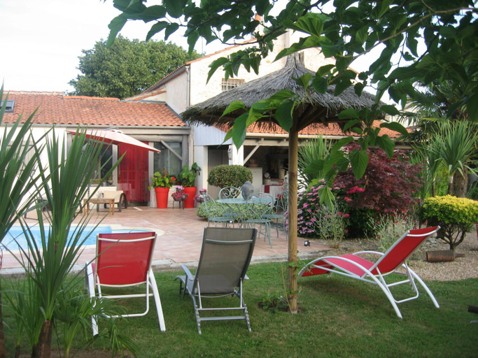 Others 5, La Roseraie, Charente-Maritime