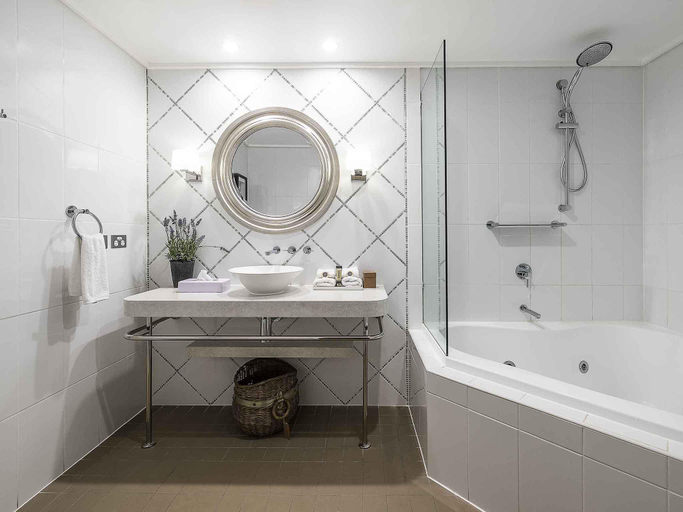 Bathroom 5, The Sebel Bowral Heritage Park, Wingecarribee