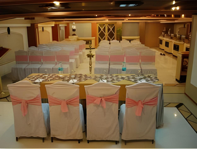 Others 4, Hotel Ranjits Lakeview, Bhopal