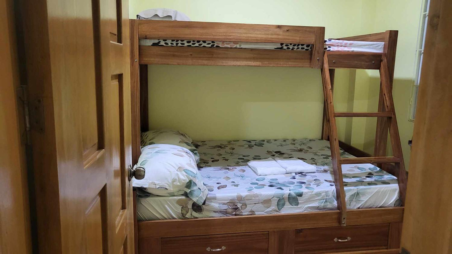 Others 3, R and E Guest House, Puerto Princesa City
