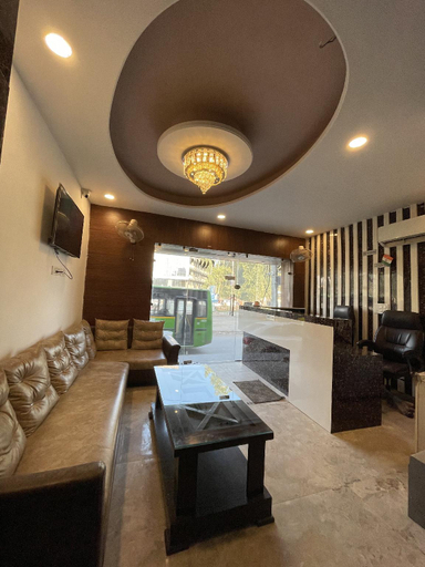 Others 5, Hotel AV Continental, Sahibzada Ajit Singh Nagar