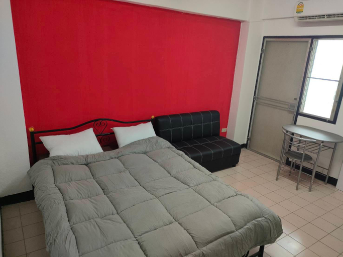 Bedroom 2, Golden Lotus Ratchada Apartment Bangkok, Huai Kwang