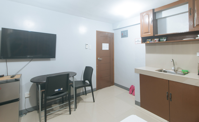 Others 5, V-Cloud Hills Boarding House Near NAIA Terminal, Pasay City