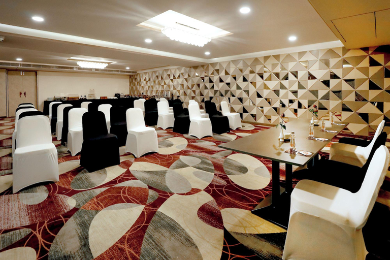 Others 5, Zip By Spree Hotels Surat, Surat