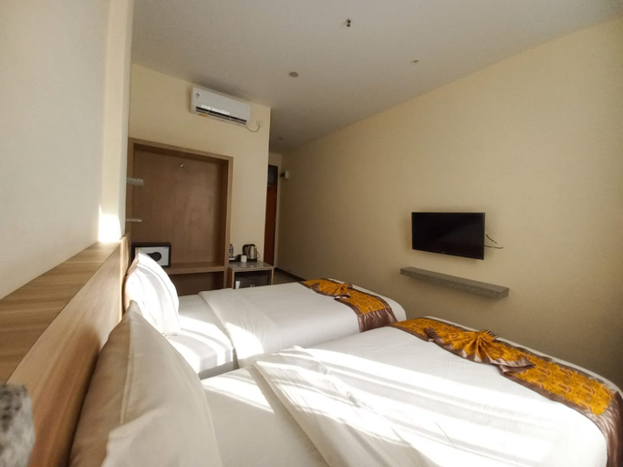 Others 4, Batam Harbour Hotel 2, Batam