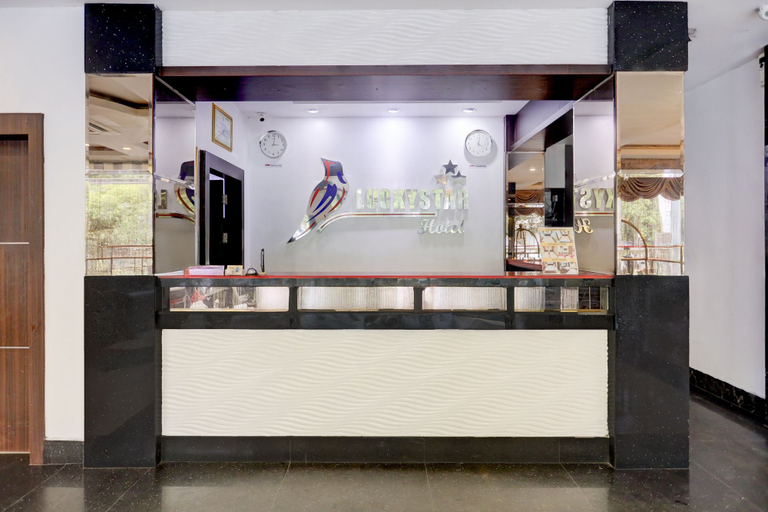 Others 2, Townhouse Oak Batam near Grand Batam Mall formerly Lucky Star Hotel, Batam