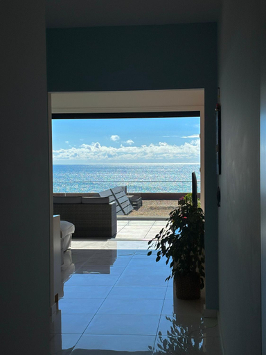 4, Ocean Views - New Private Condominium with Pool & Sea Views, Nazaré