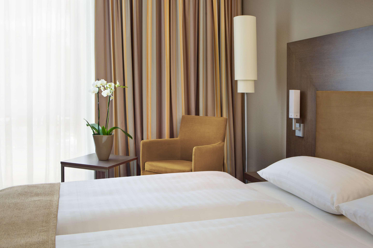 Bedroom 2, IntercityHotel Darmstadt, Darmstadt
