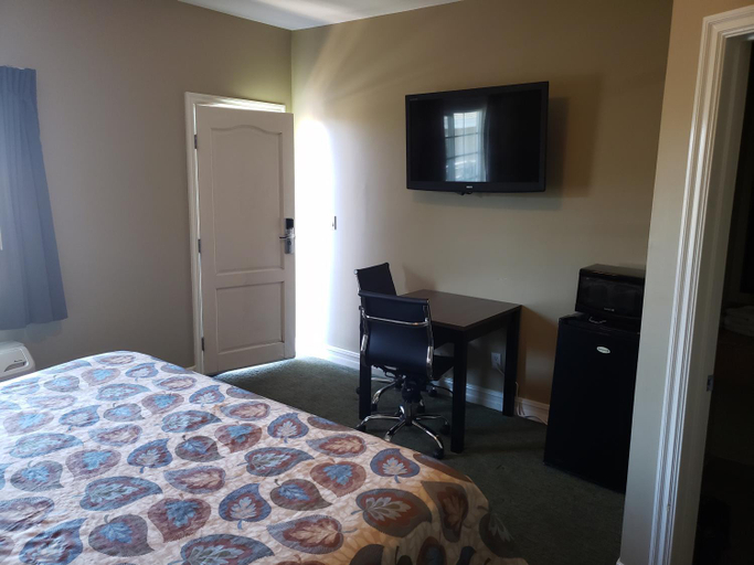 Others 4, Hotel Portlight, Los Angeles