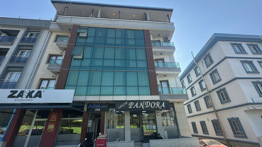 Front of property 2, Ada rezidans, Buca